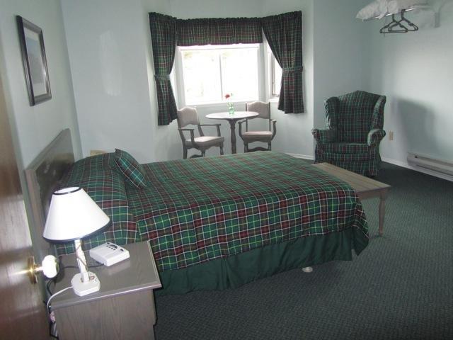 The Gaultois Inn Экстерьер фото